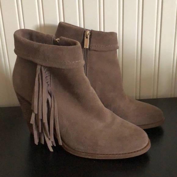 Jessica Simpson Callaghan Tassel Booties - Picture 3 of 8